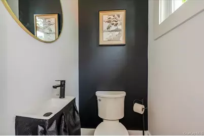 16 Lamarcus Avenue, Glen Cove, NY 11542 - Photo 16