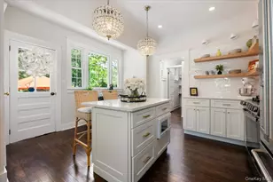 16 Lamarcus Ave, Glen Cove, NY 11542 - Photo 12