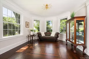 16 Lamarcus Ave, Glen Cove, NY 11542 - Photo 8