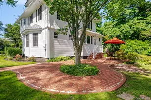 16 Lamarcus Ave, Glen Cove, NY 11542 - Photo 30