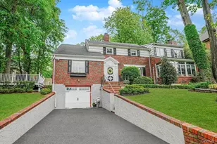 265 Lighthouse Ave, New York, NY 10306 - Photo 1