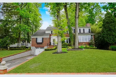 265 Lighthouse Avenue, New York, NY 10306 - Photo 2