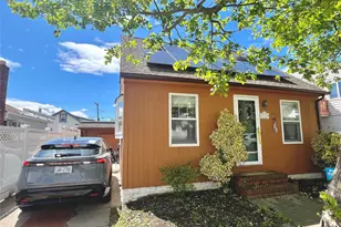 23 Garden City Ave, Point Lookout, NY 11569 - Photo 2