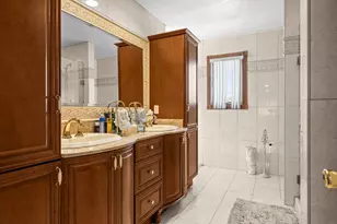 2730 Court St, Bellmore, NY 11710 - Photo 20