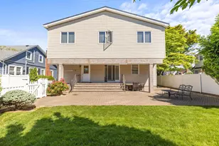 2730 Court St, Bellmore, NY 11710 - Photo 30