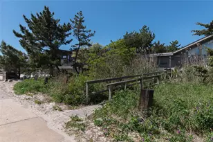 39 Schooner, Summer Club, NY 11770 - Photo 2