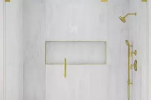 1635 Laurel Ave, Southold, NY 11971 - Photo 8