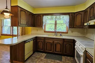 24 Buff Rd, Lake Huntington, NY 12726 - Photo 8