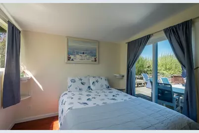 206 Bay Walk, Dunewood, NY 11706 - Photo 8