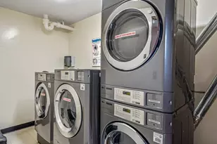 152-18 Union Tpke, Flushing, NY 11367 - Photo 20