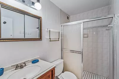 152-18 Union Turnpike #4G, Flushing, NY 11367 - Photo 16