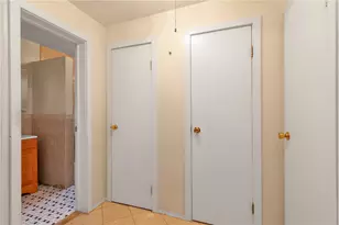 160-15 Powells Cove Blvd, Whitestone, NY 11357 - Photo 8