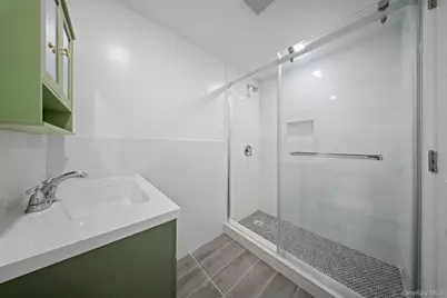 6916 Almeda Avenue, Arverne, NY 11692 - Photo 16