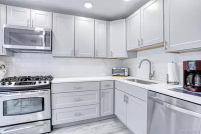 40 I Heritage Drive, New City, NY 10956 - Photo 6