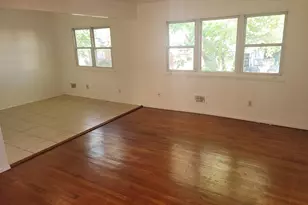 148-48 231st St, Springfield Gardens, NY 11413 - Photo 6