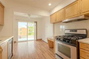 8 Florence Ave, Freeport, NY 11520 - Photo 8