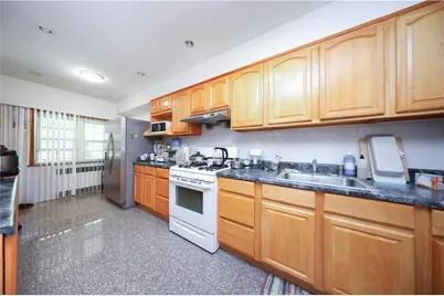 2366 E 29th Street, Brooklyn, NY 11229 - Photo 4