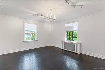 160 Middle Neck Road #5A, Great Neck, NY 11021 - Photo 16