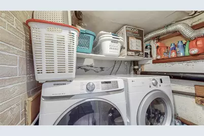 68-37 Kessel Street, Forest Hills, NY 11375 - Photo 20