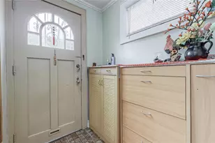 68-37 Kessel St, Forest Hills, NY 11375 - Photo 2