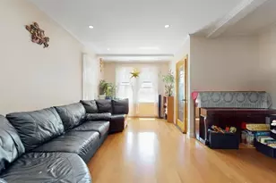 68-37 Kessel St, Forest Hills, NY 11375 - Photo 4