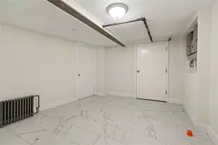 107-29 122nd St, Richmond Hill, NY 11419 - Photo 12