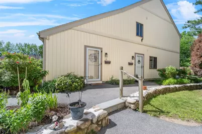 2B Kings #2B, Mohegan Lake, NY 10547 - Photo 6