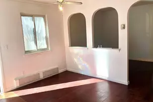 154-11 17th Ave, Whitestone, NY 11357 - Photo 6