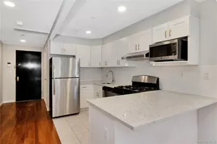 148-36 89th Ave, Jamaica, NY 11435 - Photo 10