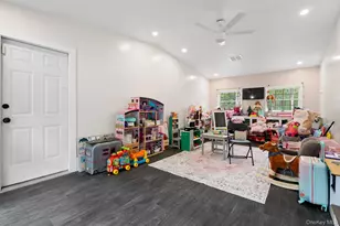 323 Harris Rd, Monticello, NY 12701 - Photo 12