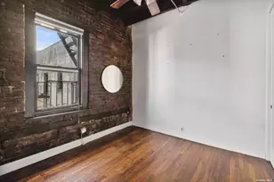 21-16 35th St, Astoria, NY 11105 - Photo 10