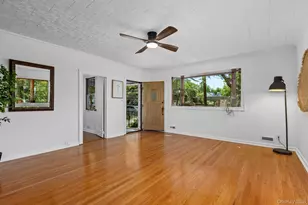 25 Bay St, Bronx, NY 10464 - Photo 8