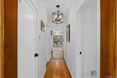 25 Bay Street, Bronx, NY 10464 - Photo 20