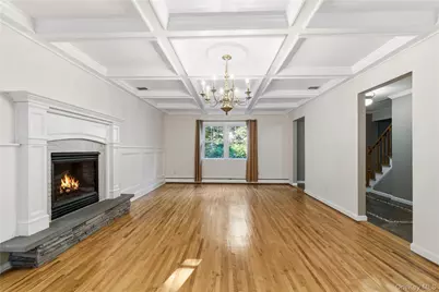 128 Cove Road, Huntington, NY 11743 - Photo 10