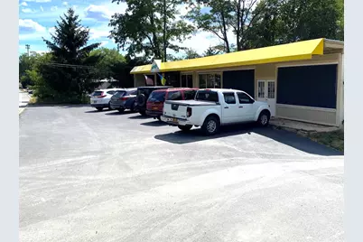 2435 S State Route 32, New Windsor, NY 12553 - Photo 1