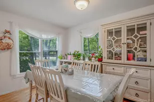 28 Huntting Rd, East Hampton, NY 11937 - Photo 4