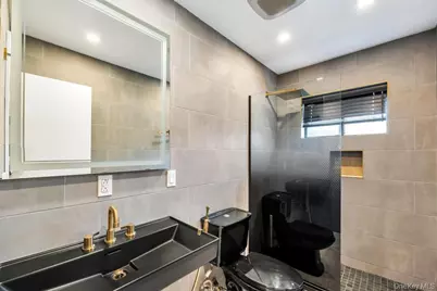 4 Bridle Court, Northport, NY 11768 - Photo 22