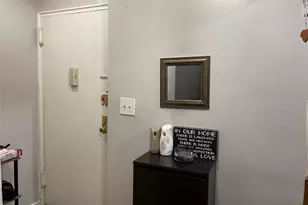 87-70 173rd St, Jamaica, NY 11432 - Photo 8