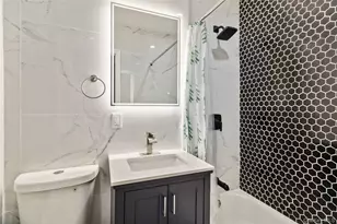 987 Pierce Ave, Bronx, NY 10462 - Photo 16