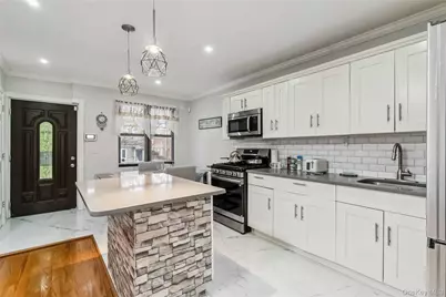 987 Pierce Avenue, Bronx, NY 10462 - Photo 12