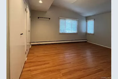 13 Reinhart Court, Melville, NY 11747 - Photo 10