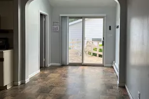 13 Reinhart Ct, Melville, NY 11747 - Photo 8