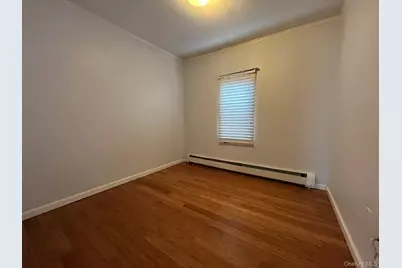 13 Reinhart Court, Melville, NY 11747 - Photo 14