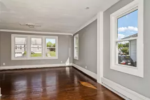 34 Woodland Ave, Poughkeepsie, NY 12603 - Photo 4