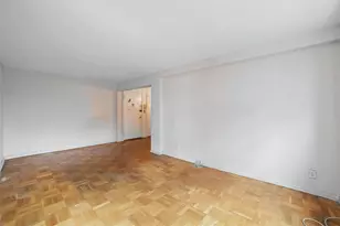 682 Tuckahoe Rd, Yonkers, NY 10710 - Photo 8