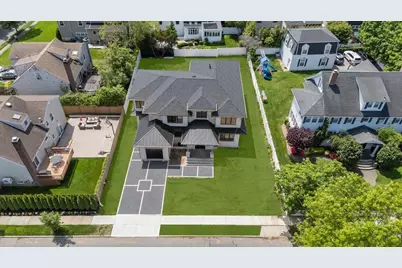 19 Maple Avenue, Cedarhurst, NY 11516 - Photo 2