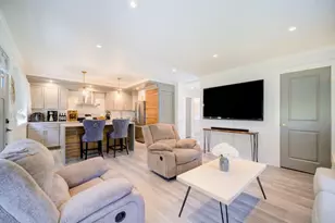 322 Noxon Rd, Poughkeepsie, NY 12603 - Photo 4