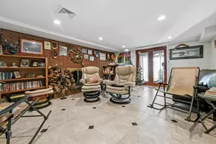 3 Chapin, Farmingdale, NY 11735 - Photo 20