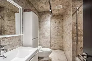 27 Parkway Dr, Roslyn Heights, NY 11577 - Photo 16