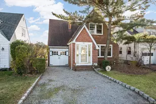 68 Stuart Ave, Amityville, NY 11701 - Photo 2